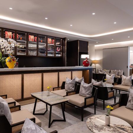 Hotel Voyage Kaohsiung By Cosmos Oasis Esterno foto